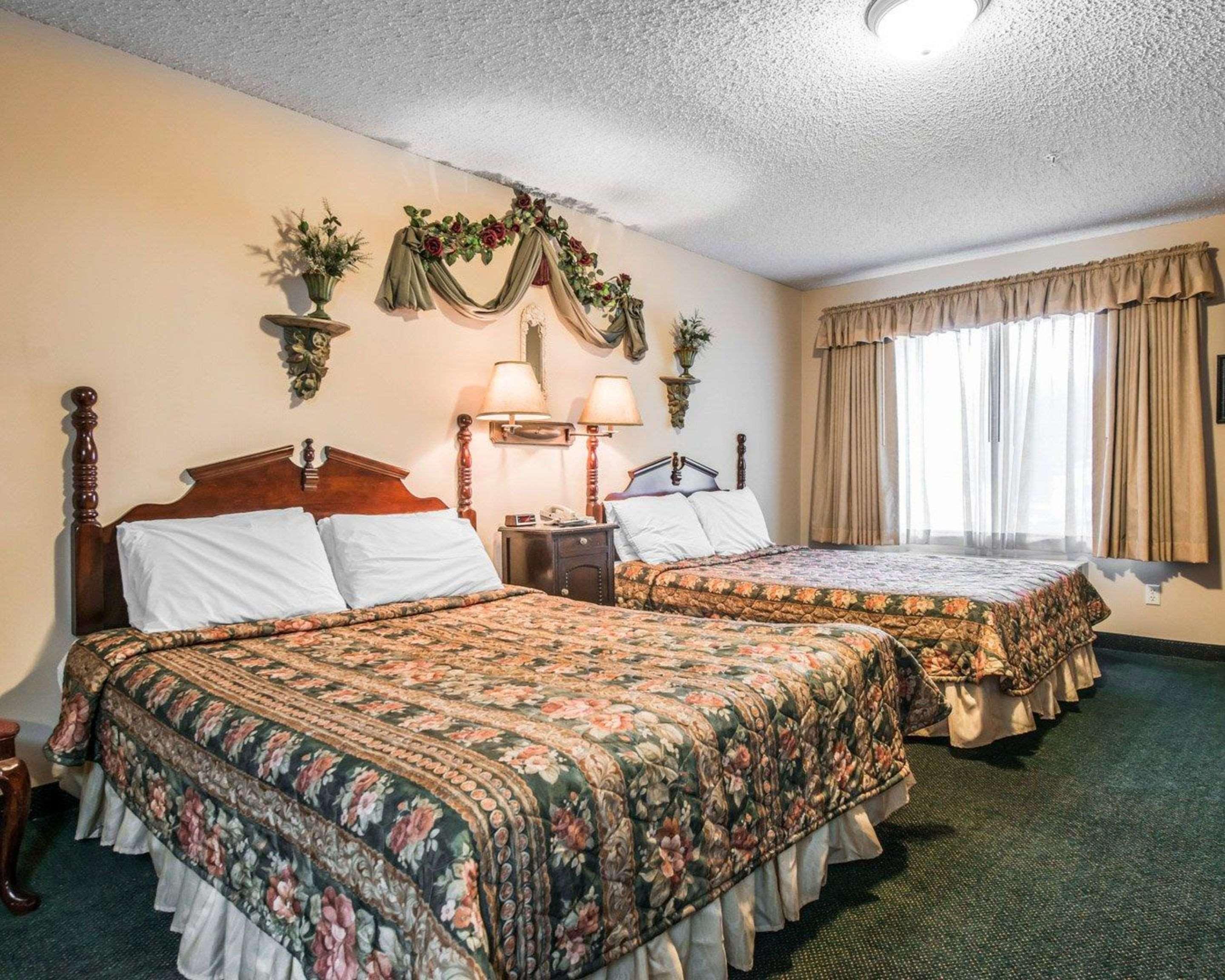 Quality Inn & Suites Manitou Springs At Pikes Peak Dış mekan fotoğraf