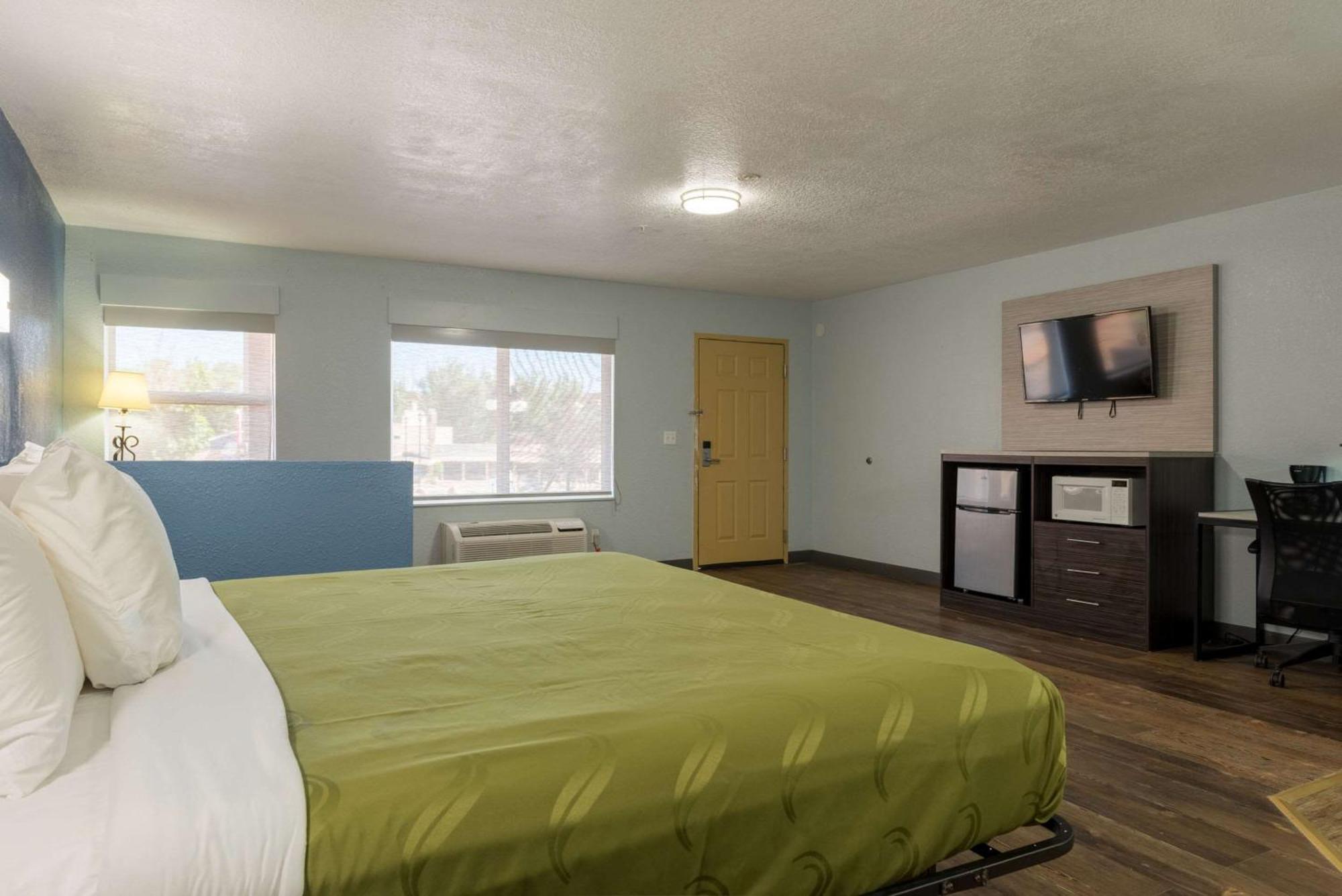 Quality Inn & Suites Manitou Springs At Pikes Peak Dış mekan fotoğraf