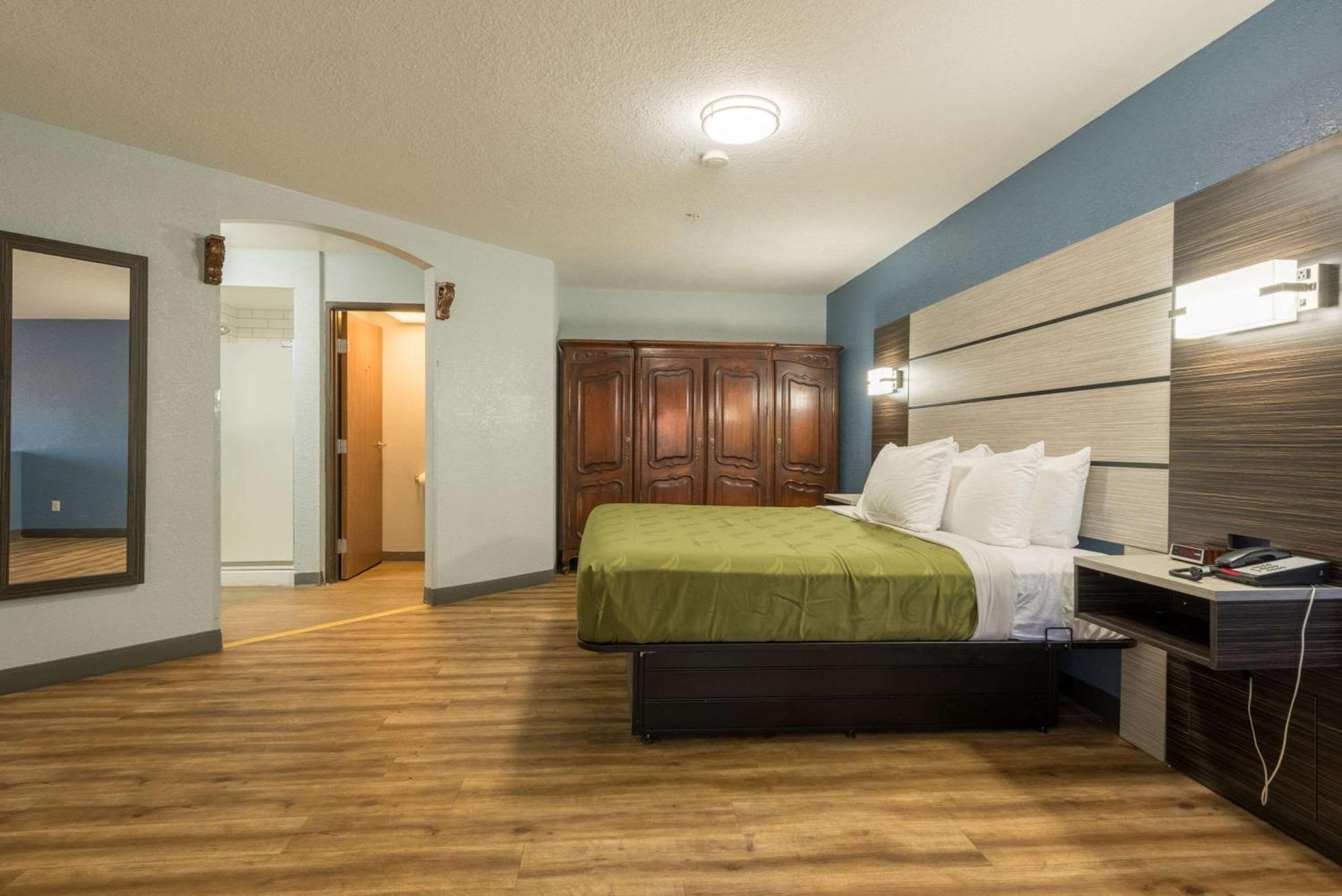 Quality Inn & Suites Manitou Springs At Pikes Peak Dış mekan fotoğraf