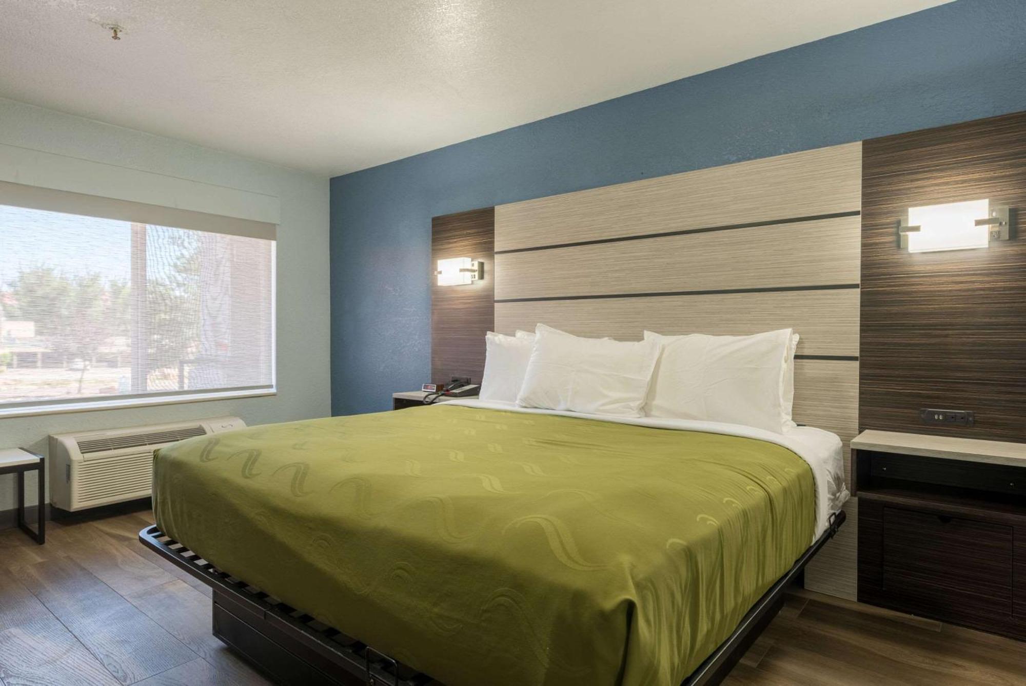 Quality Inn & Suites Manitou Springs At Pikes Peak Dış mekan fotoğraf