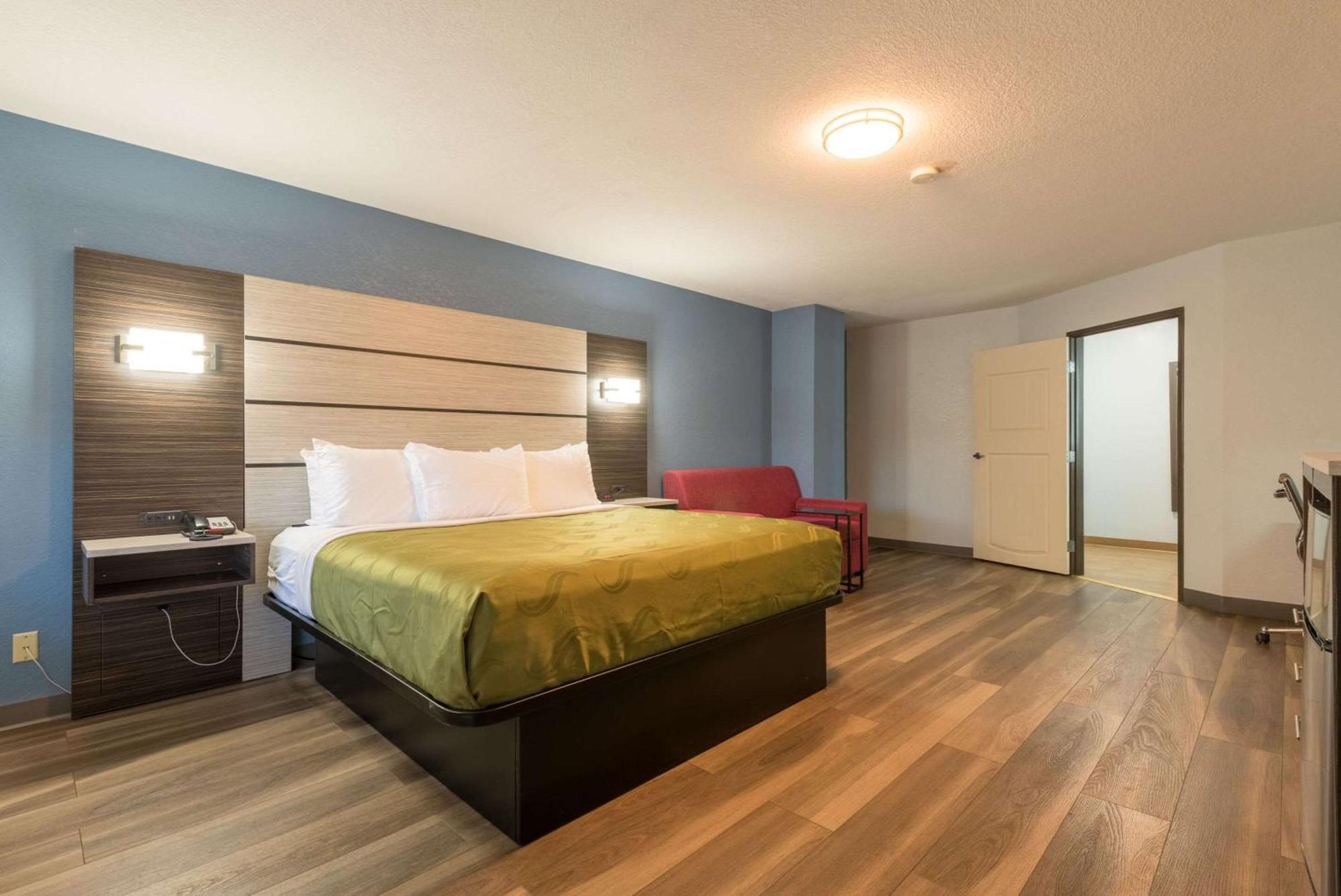 Quality Inn & Suites Manitou Springs At Pikes Peak Dış mekan fotoğraf