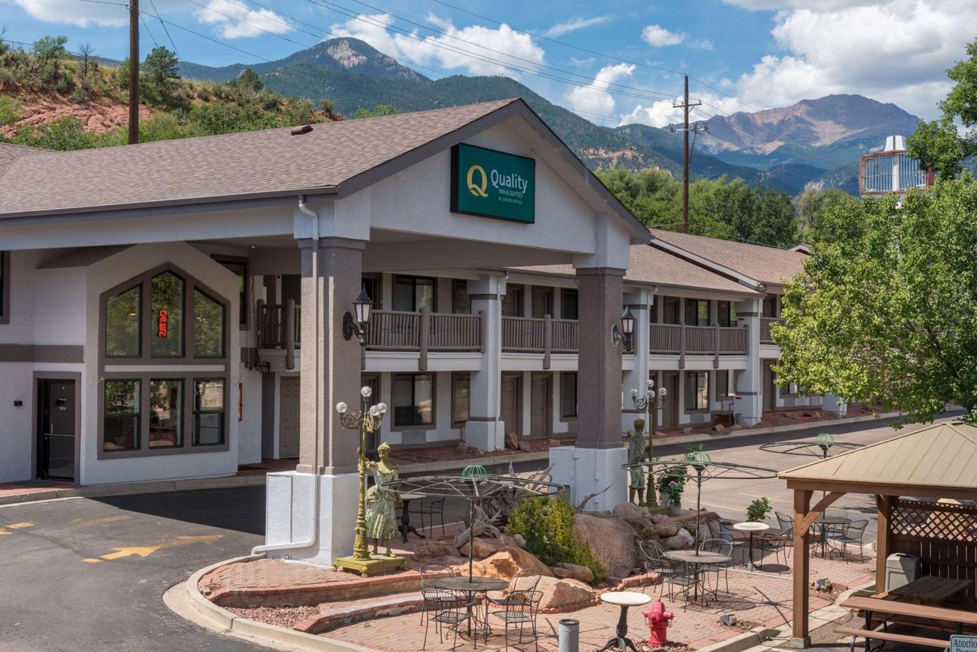 Quality Inn & Suites Manitou Springs At Pikes Peak Dış mekan fotoğraf